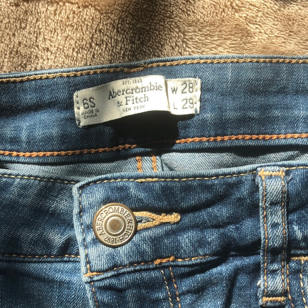 Abercrombie jeans